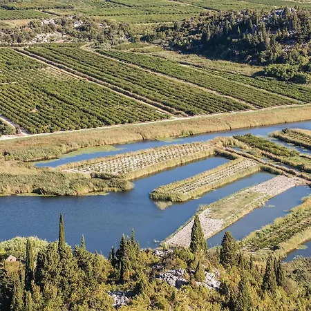 Apartament 5 Bedroom Stunning In Ploce (Dubrovnik-Neretva)