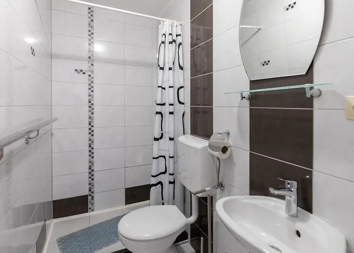 5 Bedroom Stunning In