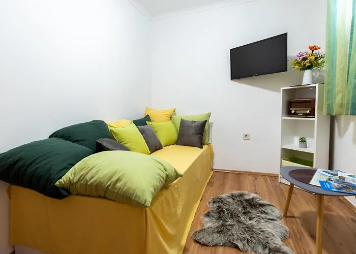 5 Bedroom Stunning In